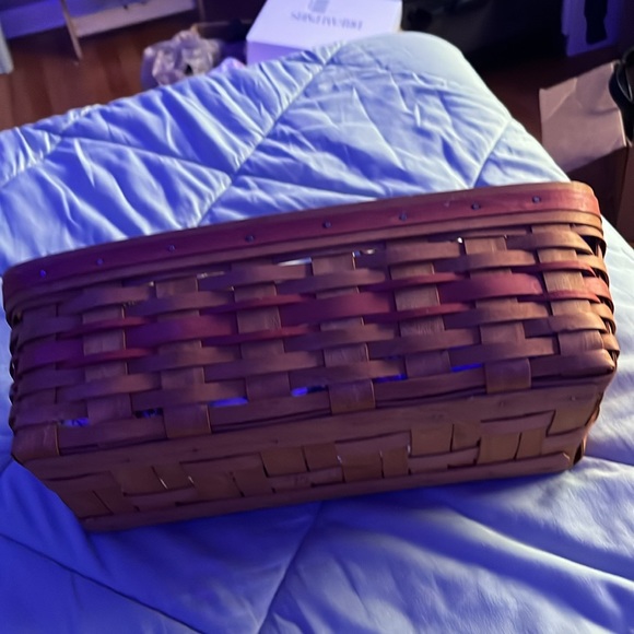 1996 Mother’s Day Vanity Basket - Picture 2 of 4